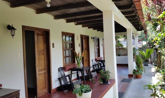 Hotel monja blanca