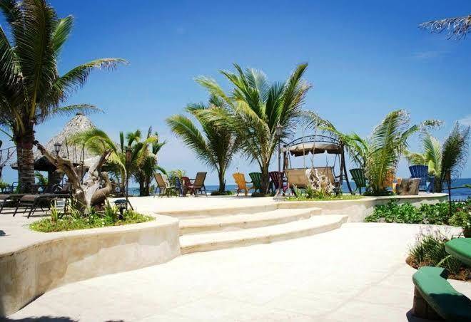 Pelicanos hotel