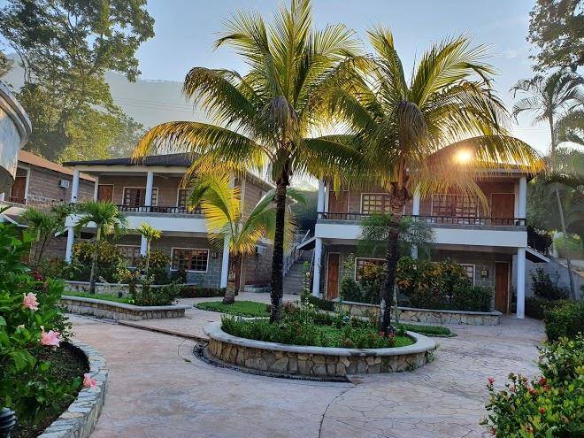 La ceiba hotel & resort