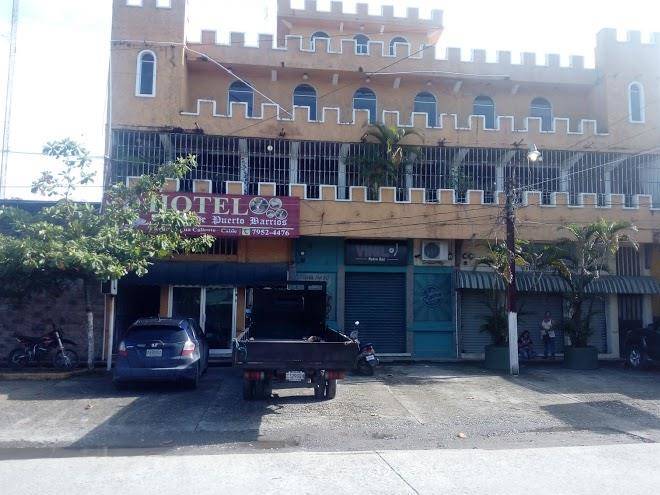 Hotel castillo de puerto barrios