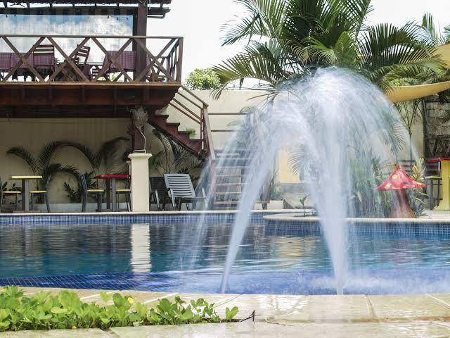Hotel puerto libre