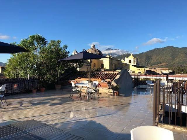 Hotel real antigua