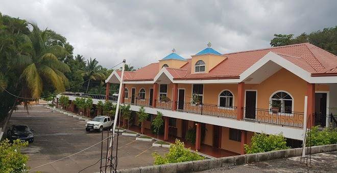 Hotel y restaurante costalinda