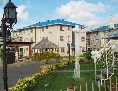 The aracari resort