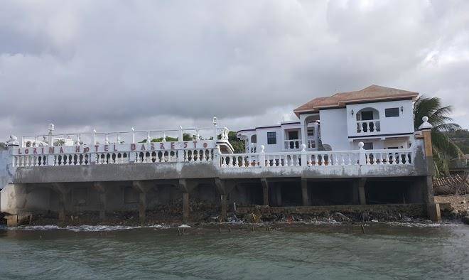 Lorina hotel