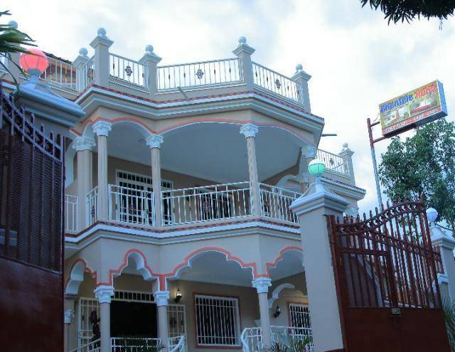 Clientele hotel