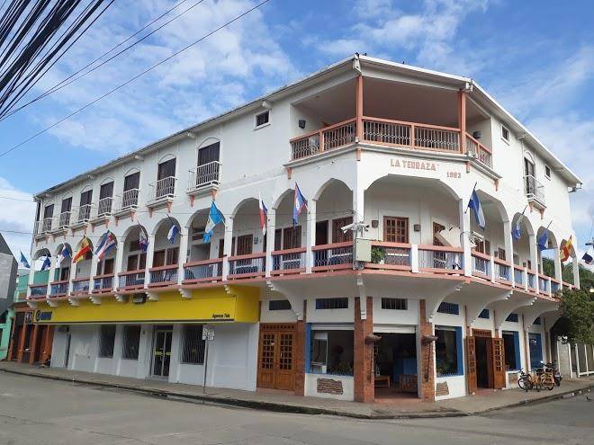 Hotel cesar marisco anexo