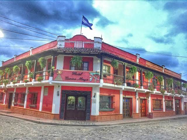 Hoteles camino maya