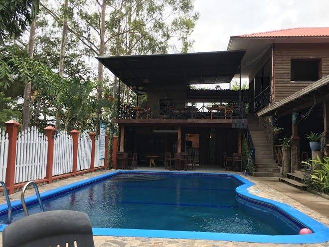 El rancho hotel y restaurante