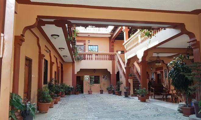 Hotel caxa real