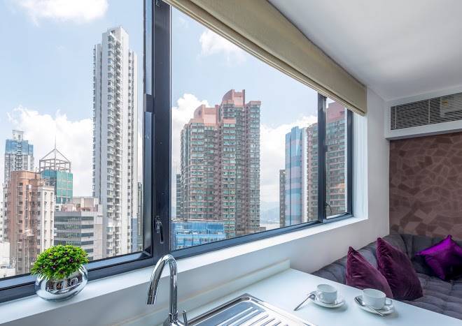 Hollywood Hill Image