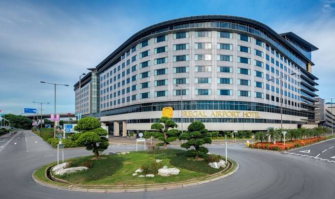 Regal Airport Hotel Hong Kong Image