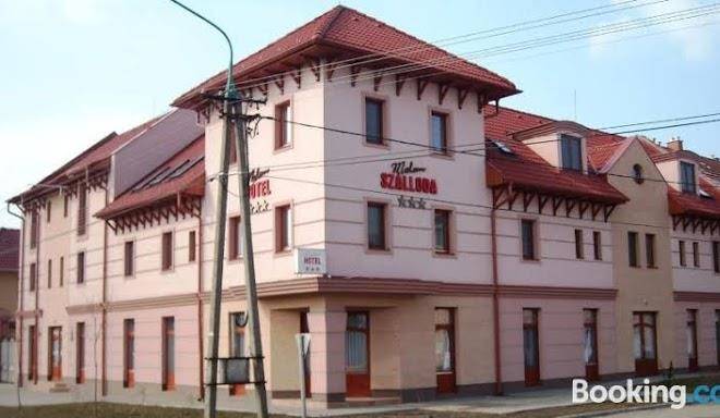 Mill hotel