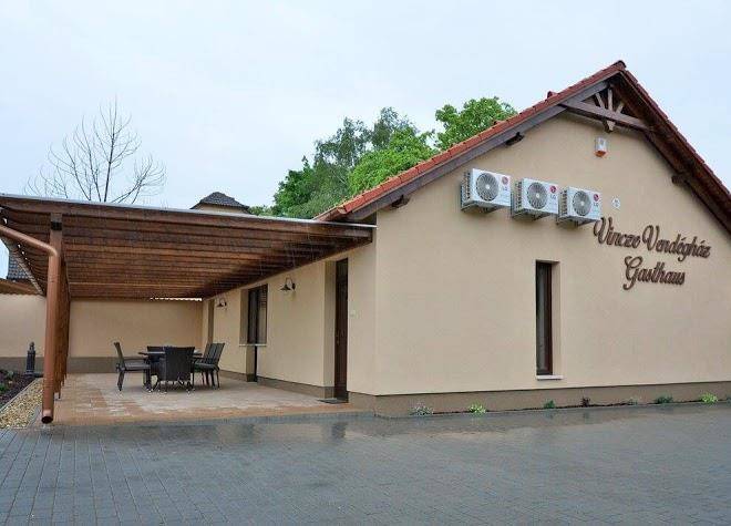 Vincze Udulohaz Image