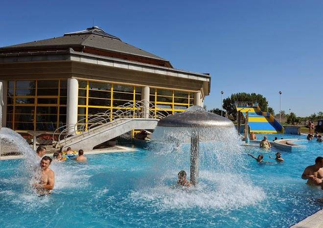 Jonathermal zrt gyogyfurdo elmenyfurdo wellness motel kemping