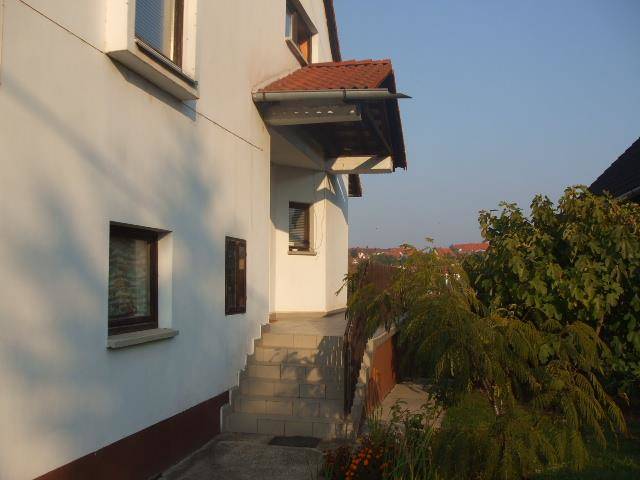 Arato vendeghaz
