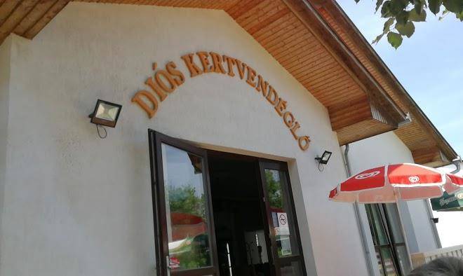 Dios kertvendeglo etterem es panzio