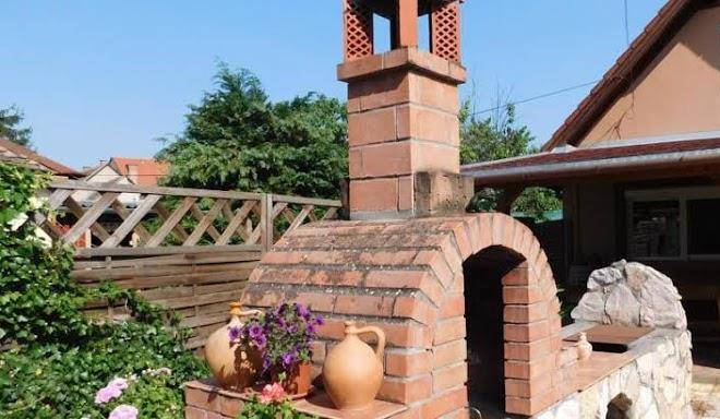 Fejerdi Vendeghaz Image