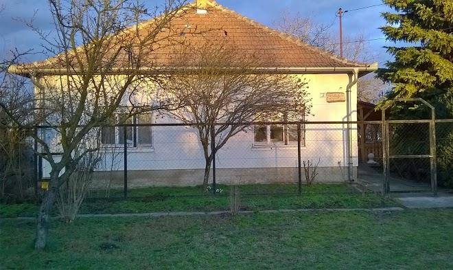 Retlaki Vendeghaz Image