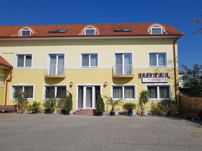 Hotel sormester