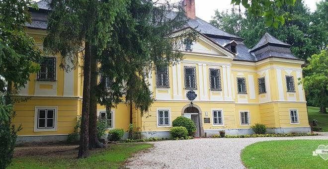 Platthy kastelyszallo es etterem