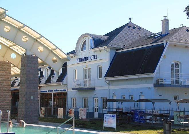 Strand hotel