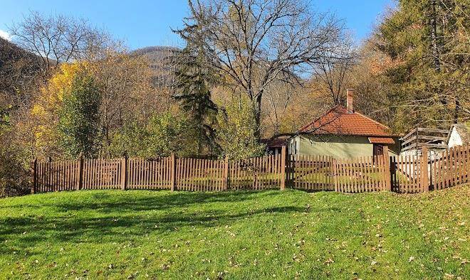 Oszlai Tajhaz + Oszlai Kulcsoshaz Image