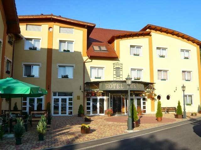 Hotel lukacs
