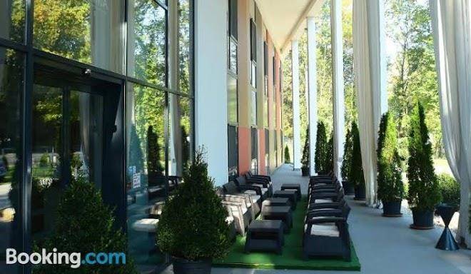 Veronika Hotel Image