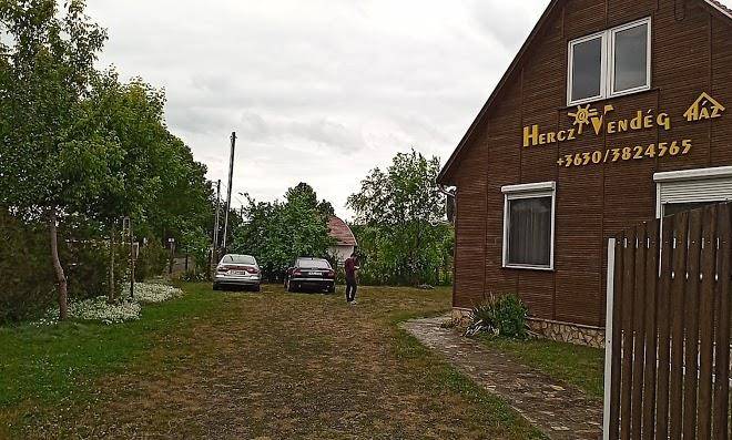 Hercz vendeghaz