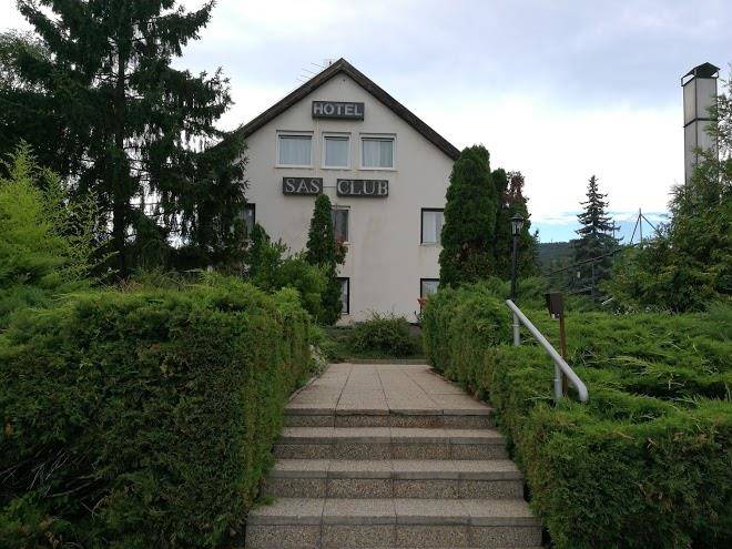 Sas club hotel