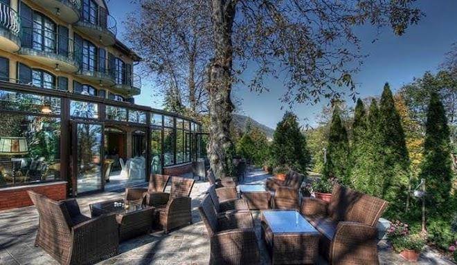 Hotel bobbio kft