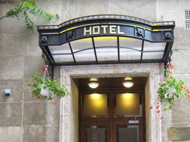 Hotel Metro Image