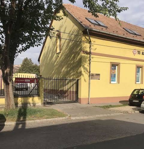 Konvoj szallo