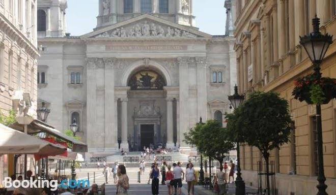 Gold basilica