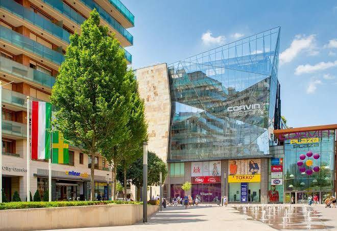 Escala Hotel & Suites Image