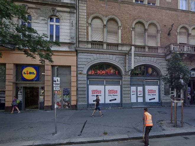 Elizabeth kardos nyugati uzlethaz