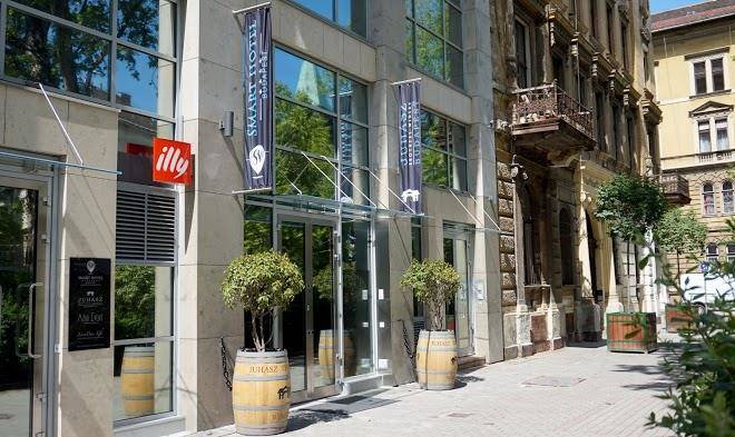 Smart Hotel Budapest Image