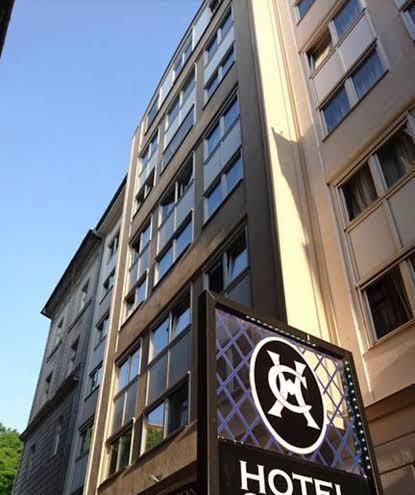 Carlton hotel budapest