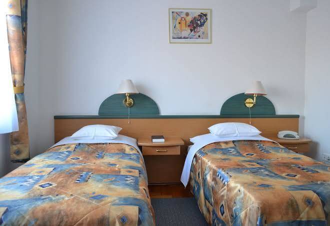 Leier Business Hotel Image