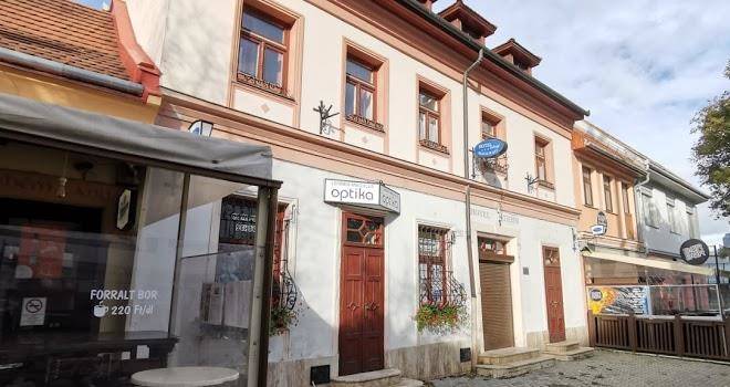 Hotel levai kft
