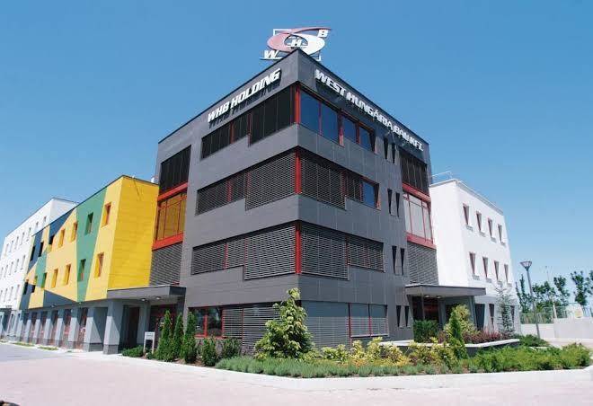 Whb hotel