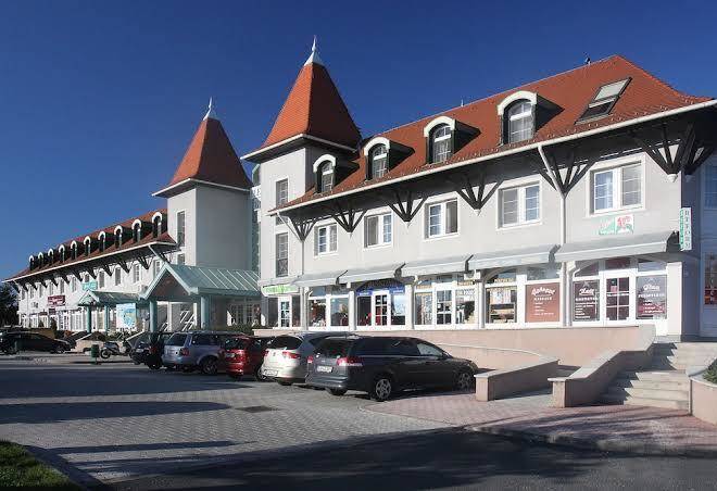 Thermal hotel