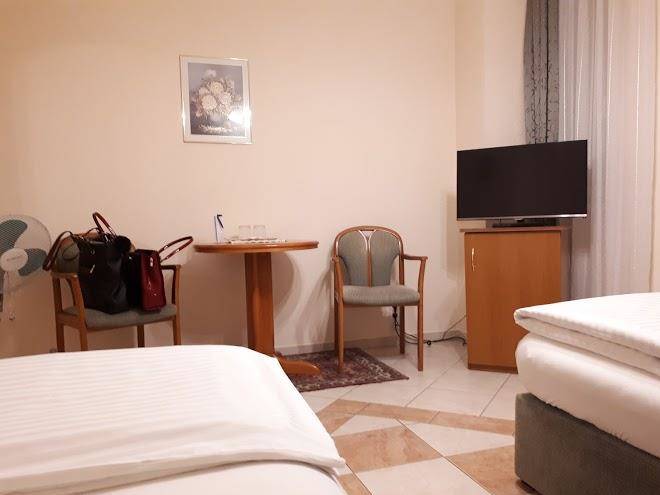 Hotel korona