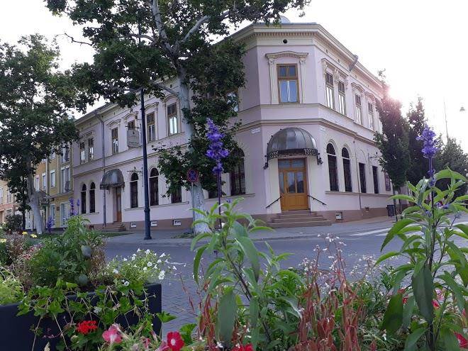 Hajdu hotel and restaurant