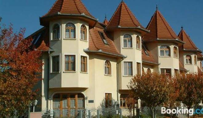 Hajdu castle hotel
