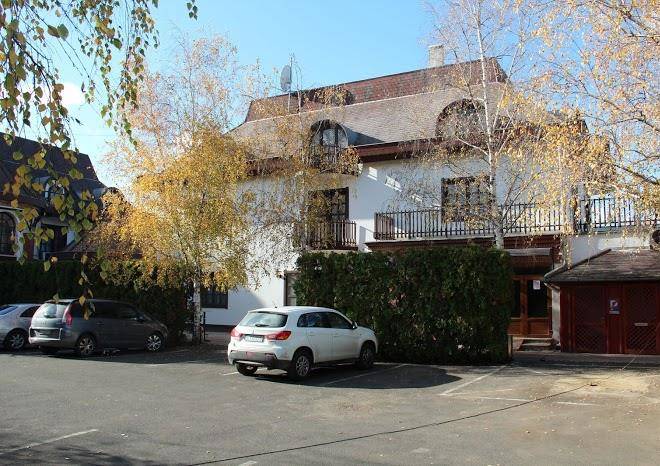 Hotel karikas