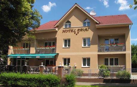Hotel pavai