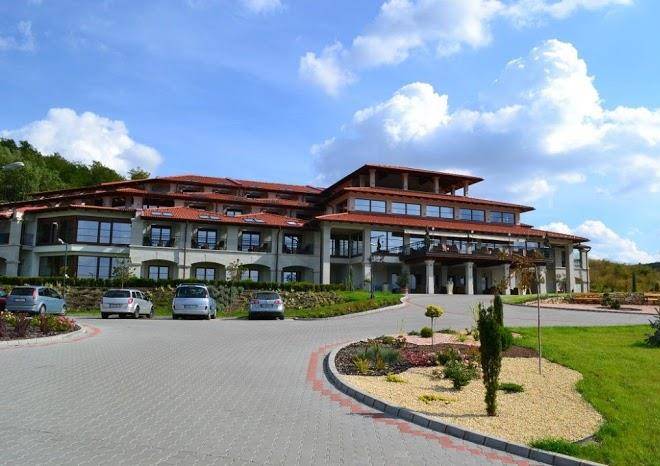 Hotel cascade resort & spa superior