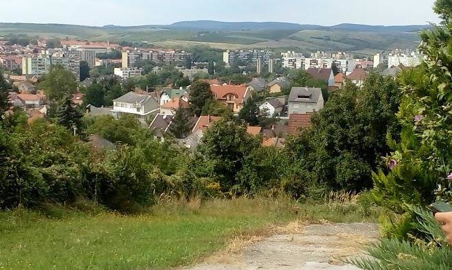 Cecey Vendeghaz Image